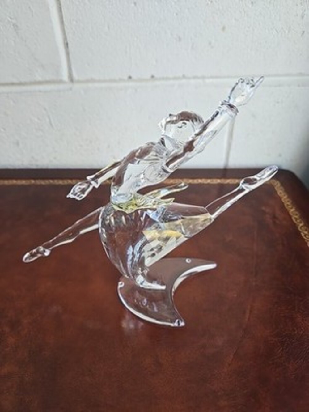 Swarovski Crystal Society ANNA Magic of Dance 2004 Annual/Collector Edition